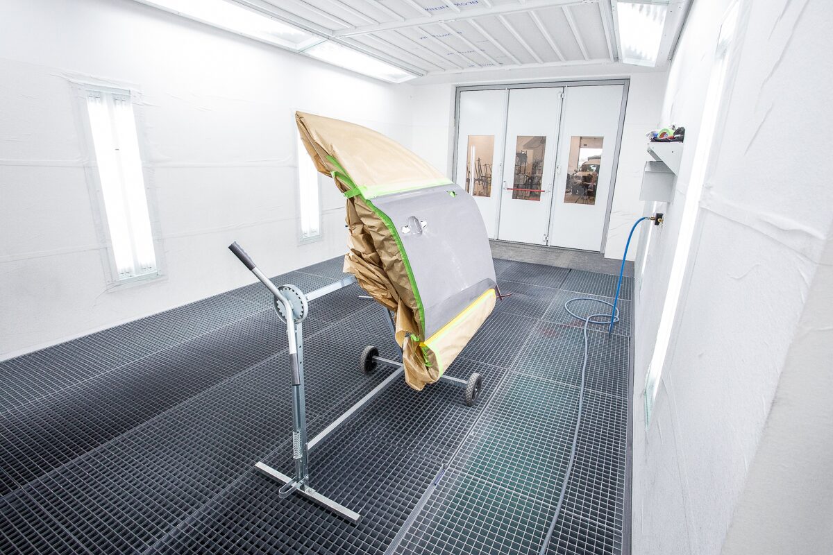 Neue Lackierkabine bei Auto Prammer